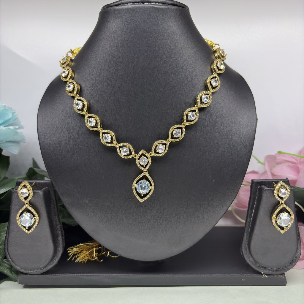 anu-ad-necklace-drop-pattern